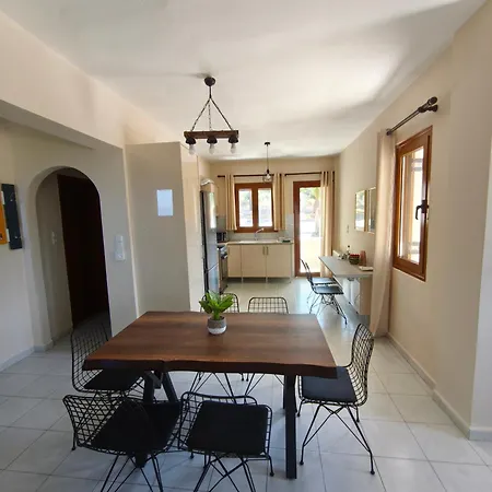 Casa Stella Mézapos